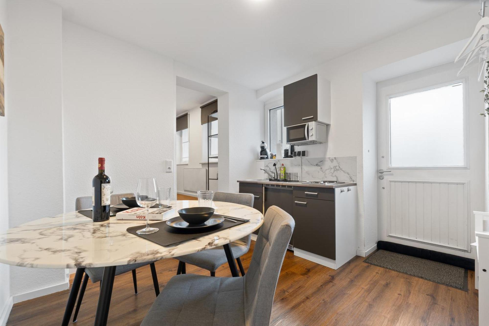 Modernes Apartement Am Rhein In Ruhiger Lage كولونيا المظهر الخارجي الصورة